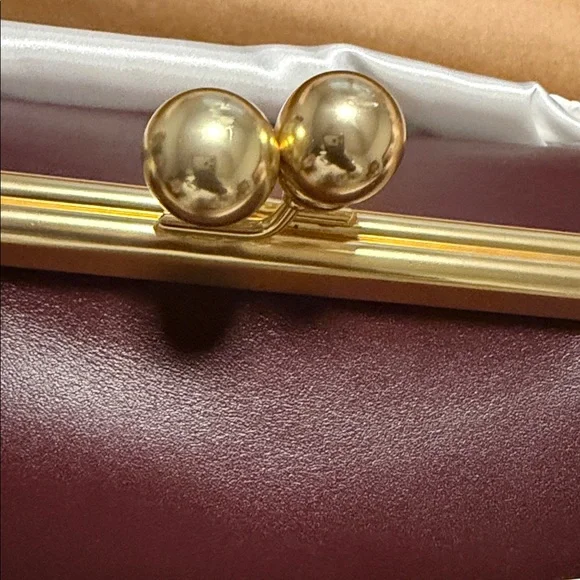 Coach Large Kisslock Frame Bag Black Currant - Picture 7 of 9